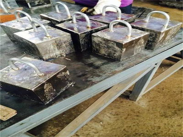 西藏浇铸异形铅件